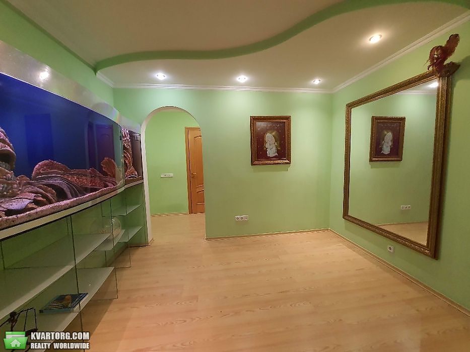 Sell 3-room apartment. Киев,  Милютенко — photo 2