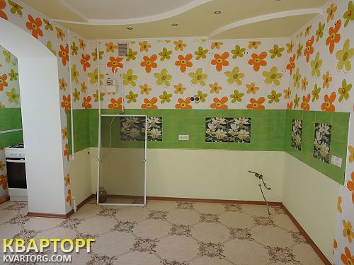 Rent out 2-room apartment. Одесса, Тополиная — photo 1