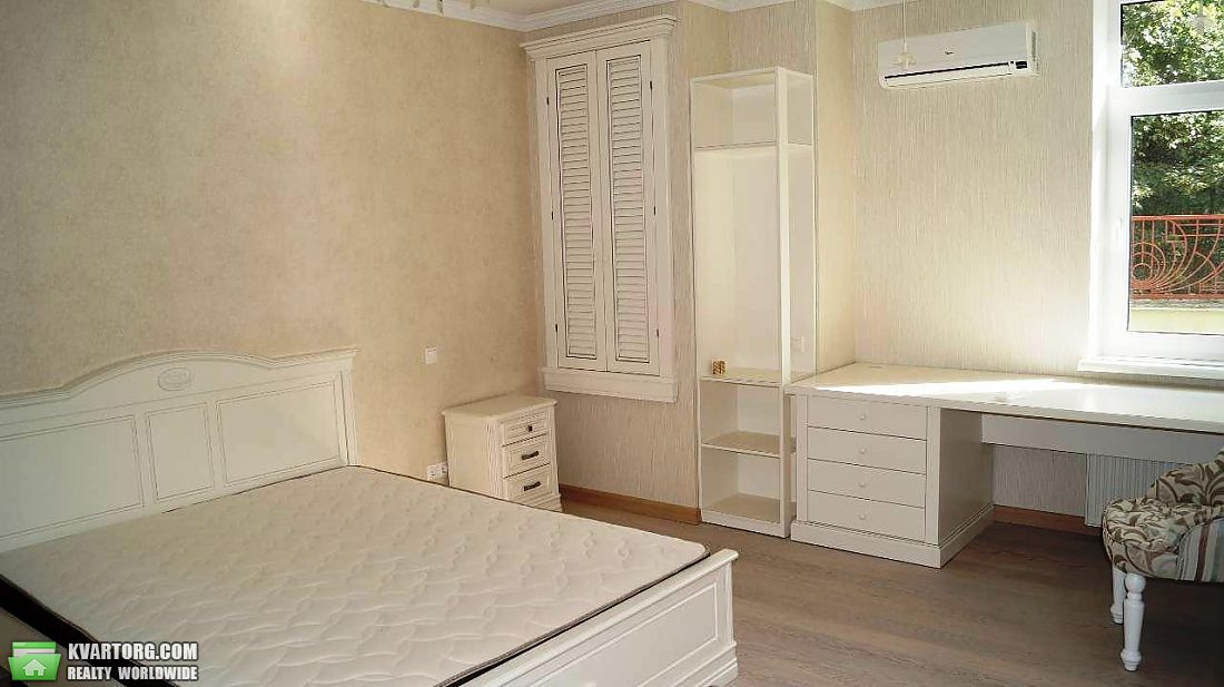 Rent out 2-room apartment. Киев,  Гончара — photo 6