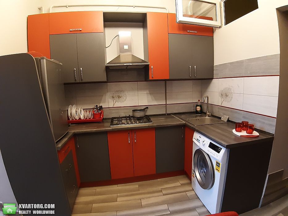 Rent out 1-room apartment. Львов, Перова — photo 2