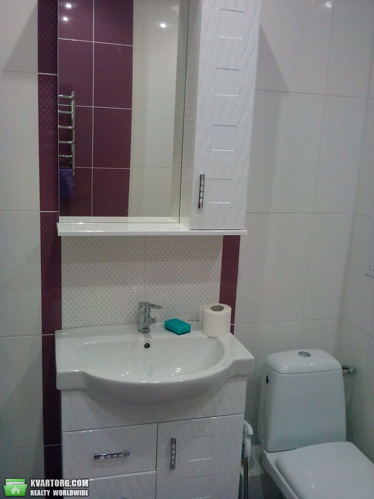 Rent out 1-room apartment. Киев,  Ломоносова — photo 8