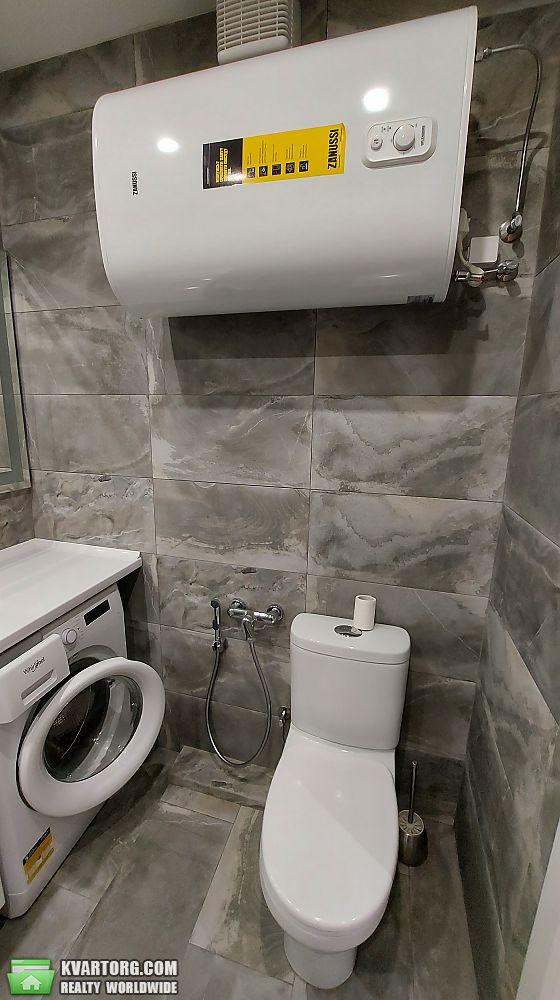 Rent out 1-room apartment. Киев,  Шолуденко — photo 7