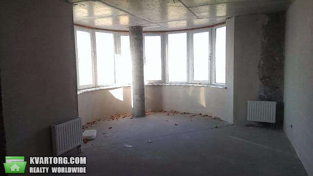 Sell 3-room apartment. Киев,  Автозаводская — photo 1
