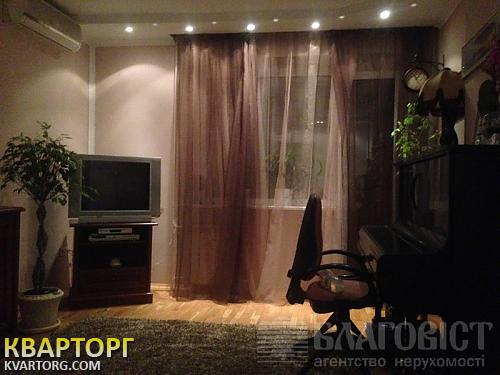 продам 2-комнатную квартиру. Киев,  Тургеневская - фото 1