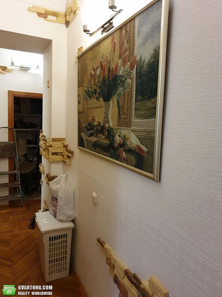 Rent out 3-room apartment. Киев,  Пушкинская — photo 8
