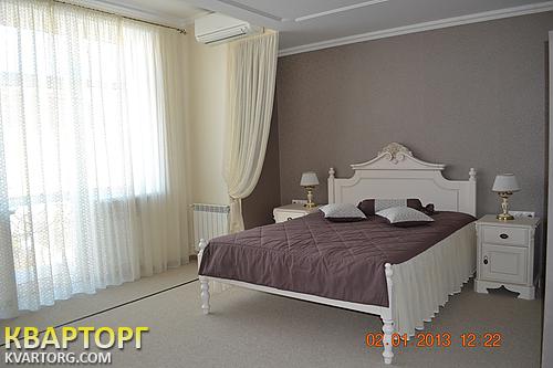 Rent out house. Киев,  Богатырская — photo 6
