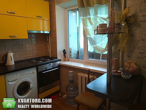 Sell 3-room apartment. Киев,  Лайоша Гавро — photo 1
