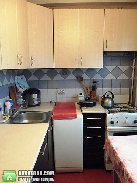 Sell 3-room apartment. Киев, Братиславская — photo 1