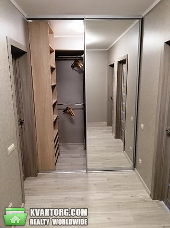 Rent out 2-room apartment. Киев,  Крушельницкой — photo 8