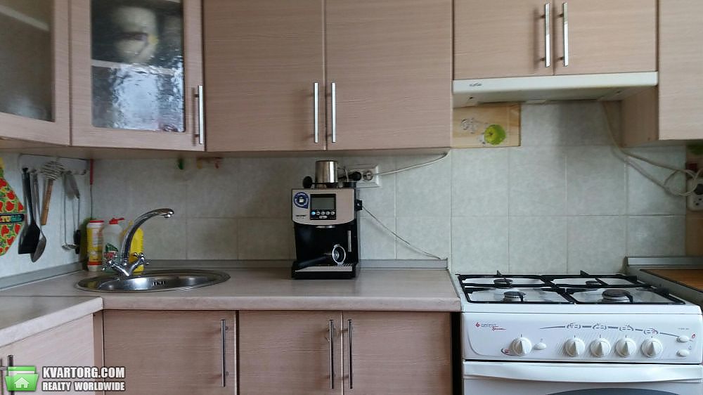 Sell 2-room apartment. Киев,  Тростянецкая — photo 1