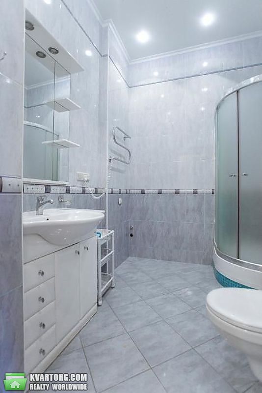 Rent out 3-room apartment. Киев,  Терещенковская — photo 10
