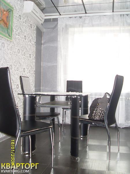 Rent out 3-room apartment. Киев,  Оболонский пр — photo 2
