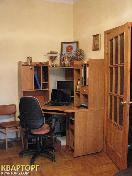 Rent out 3-room apartment. Киев,  Белорусская — photo 2