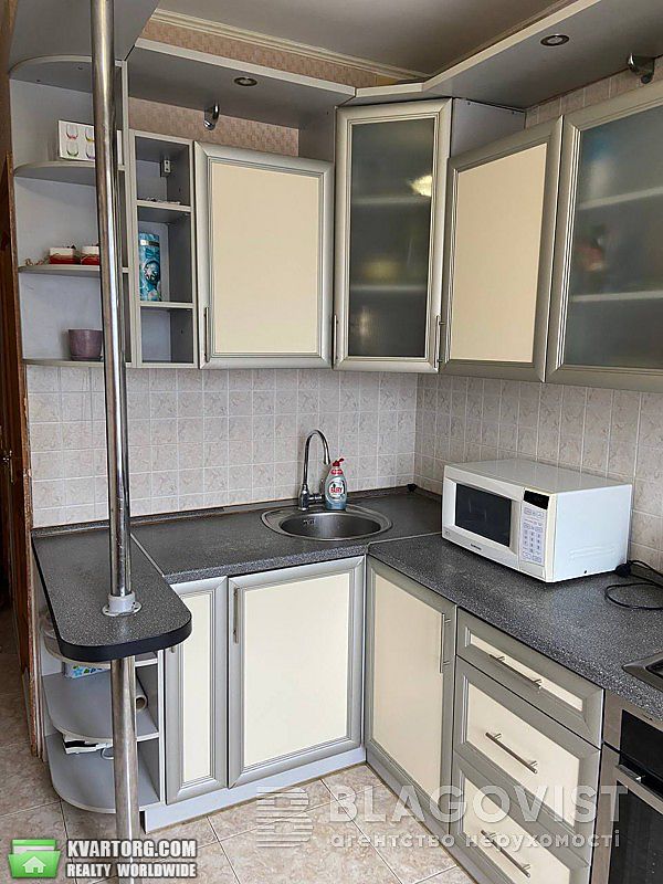 Sell 2-room apartment. Киев, Ревуцького — photo 4