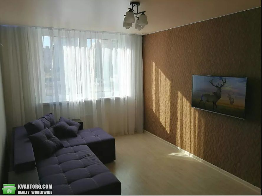 Rent out 1-room apartment. Киев,  Крушельницкой — photo 5