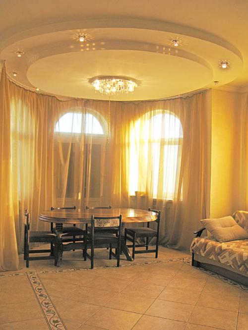 Rent out house. Киев, Садовая 162 — photo 4