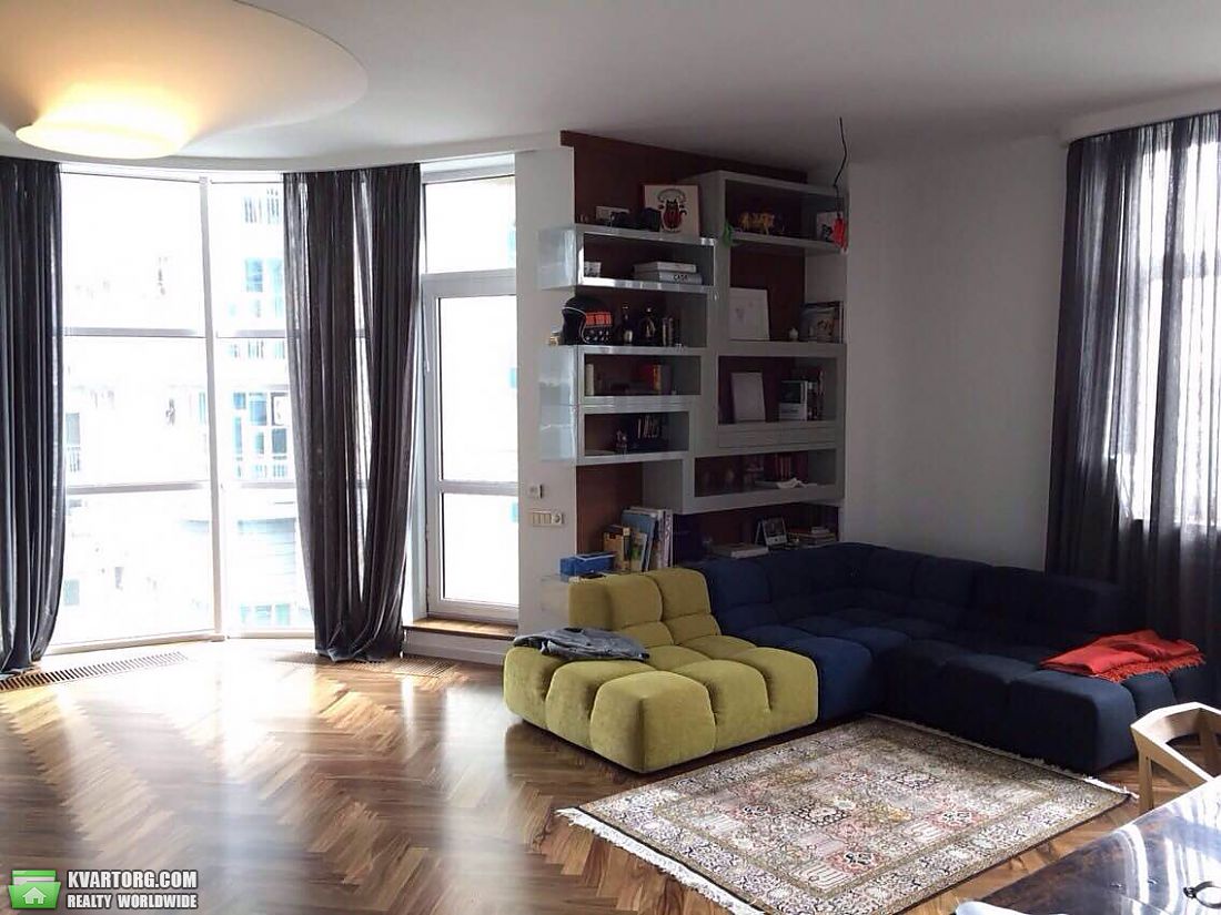 Sell 2-room apartment. Киев,  Зверинецкая — photo 2