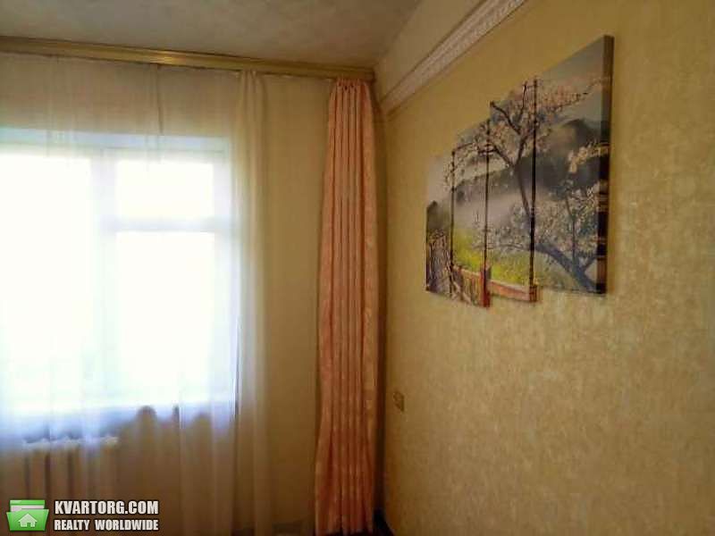 Sell 2-room apartment. Киев,  Зодчих — photo 4