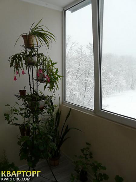 Rent out 3-room apartment. Киев,  Курская — photo 7