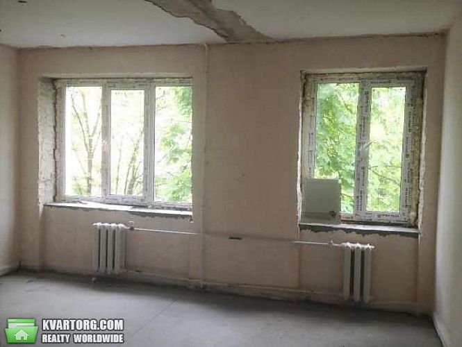 Sell 3-room apartment. Киев,  Салютная — photo 5