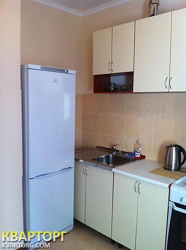 Rent out 1-room apartment. Одесса, ЖК — photo 1