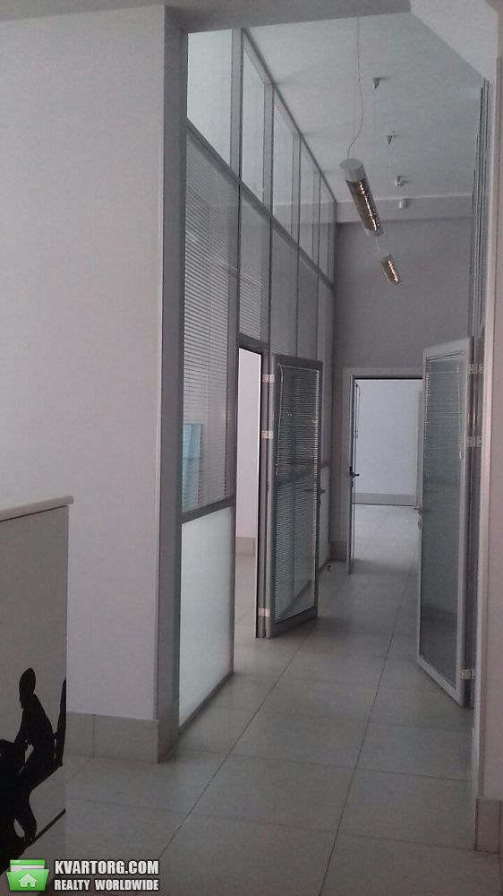 Rent out office. Киев, Шутова — photo 8