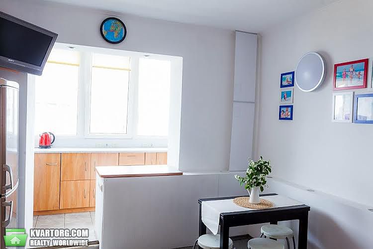 Rent out 1-room apartment. Киев, Гришка Михаила — photo 1