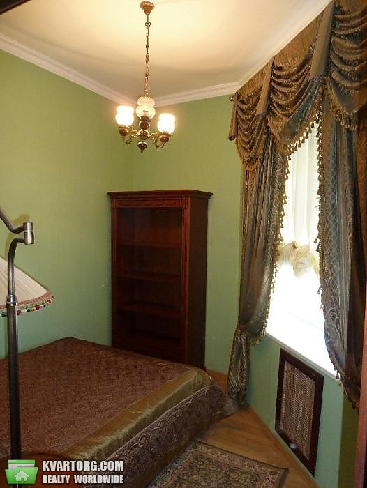 Rent out 3-room apartment. Киев,  Крещатик — photo 6