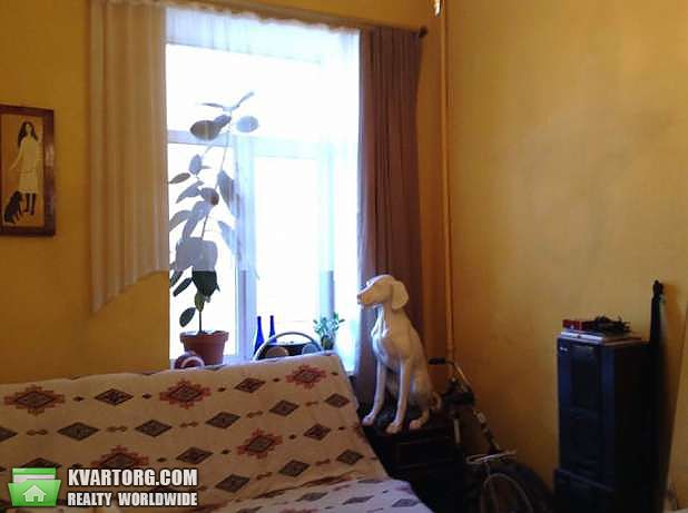 Sell 2-room apartment. Киев,  Набережно-Крещатикская — photo 1