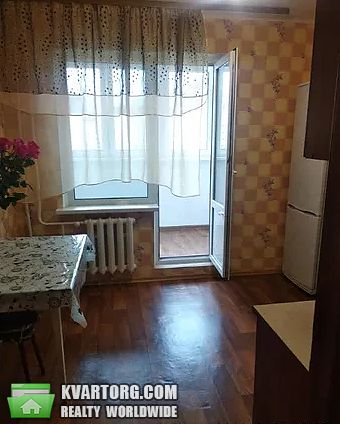 Rent out 1-room apartment. Киев, Урловская — photo 5