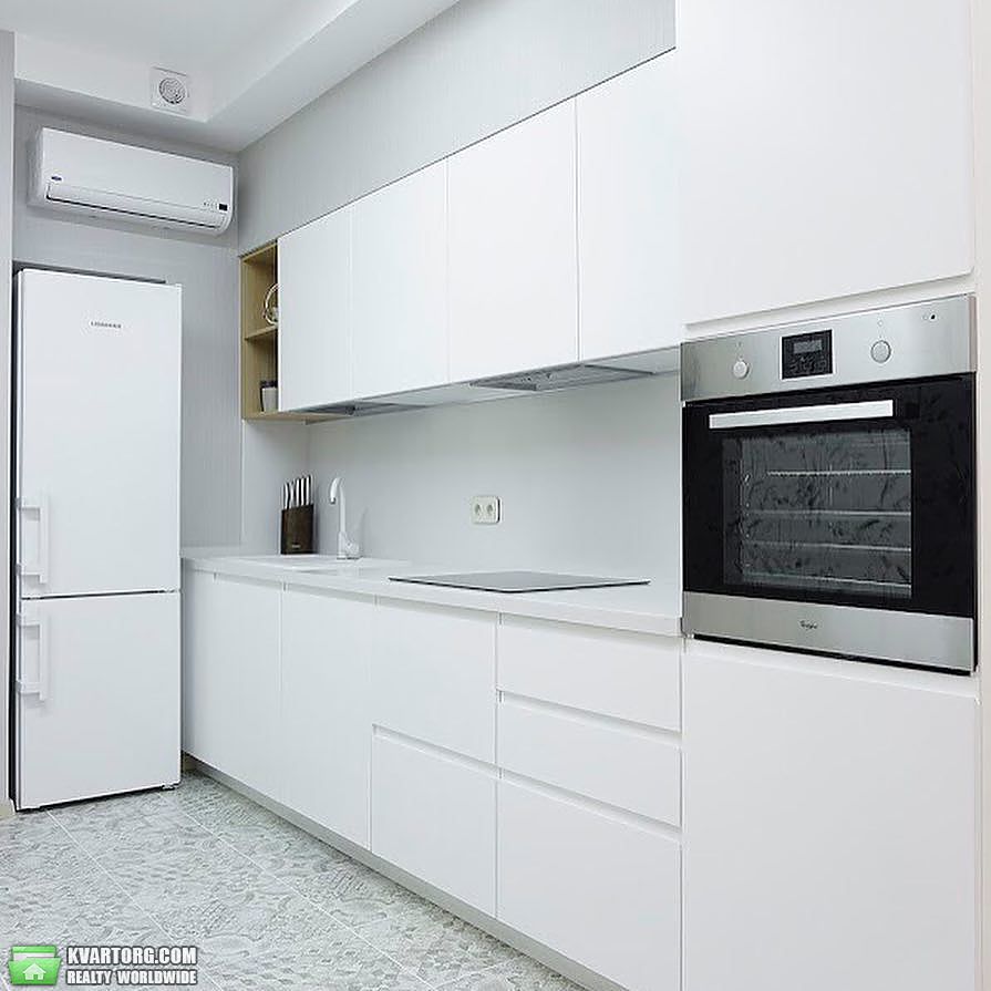 Rent out 2-room apartment. Киев,  Кудряшова — photo 3