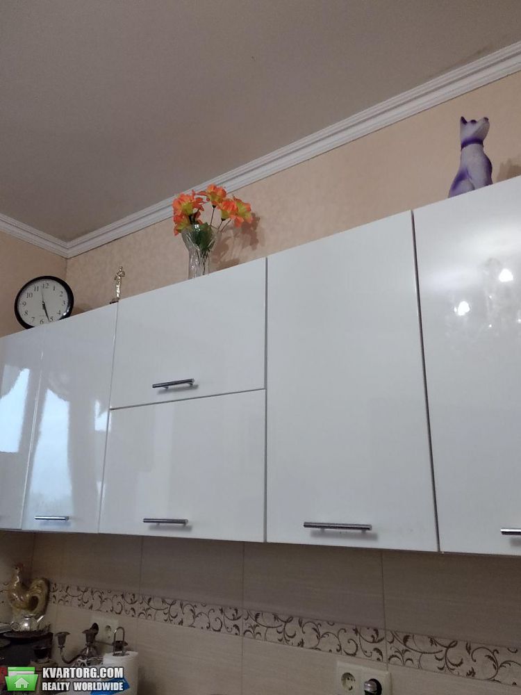 Sell 3-room apartment. Киев, Поправки — photo 1