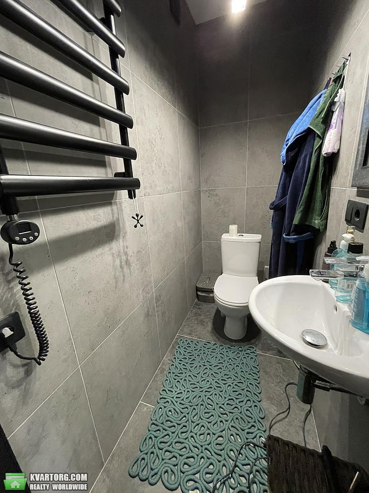 продам 3-комнатную квартиру. Киевская обл.,  Молодёжная - фото 3