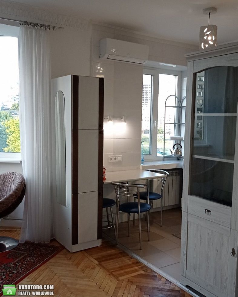 Rent out 1-room apartment. Киев,  Победы пр — photo 7
