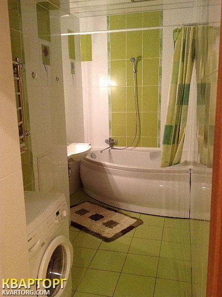 Rent out 2-room apartment. Киев, Бажана Николая просп. — photo 7