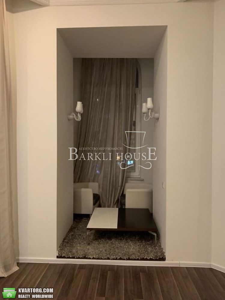 Rent out 2-room apartment. Киев,  Эспланадная — photo 9
