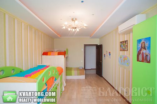 Sell 4-room apartment. Киев,  Чавдар — photo 4