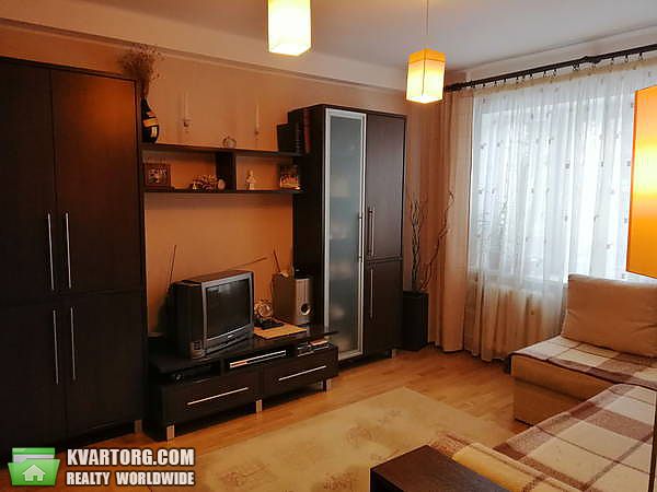 Sell 3-room apartment. Киев,  Дорогожицкая — photo 5