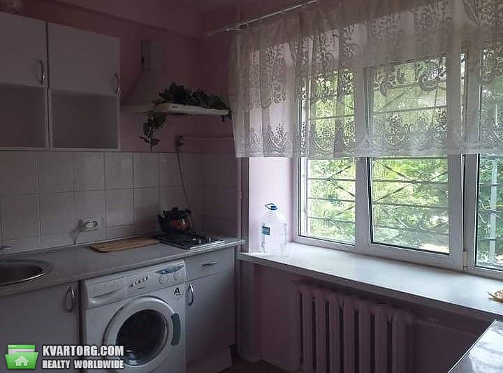 Rent out 1-room apartment. Киев,  Русановская наб — photo 6