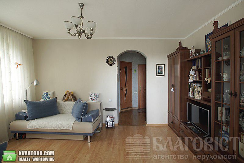 Sell 1-room apartment. Киев,  Ватутина пр — photo 1