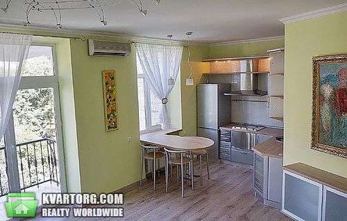 Rent out 3-room apartment. Киев,  Лютеранская — photo 4
