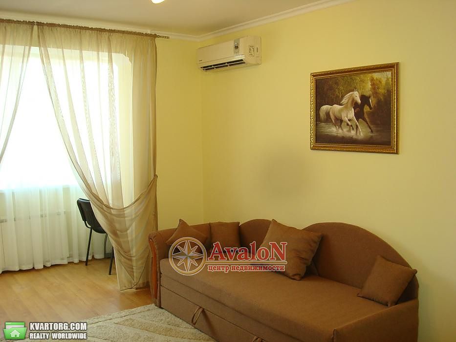 Sell 2-room apartment. Одесса, Клубничный переулок — photo 1