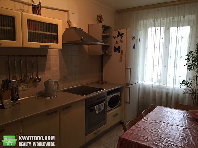 Sell 3-room apartment. Киев, Пражская — photo 2