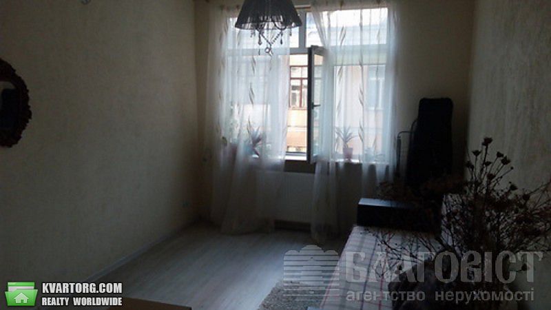 Sell 1-room apartment. Киев,  Жилянская — photo 2