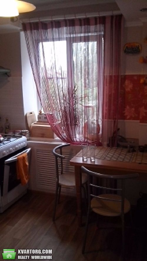 Sell 2-room apartment. Киев,  Салютная — photo 5