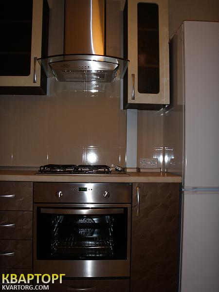 Rent out 1-room apartment. Киев,  Героев Сталинграда пр — photo 3