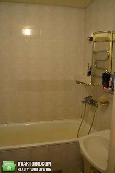 Sell 3-room apartment. Киев, Оболонская пл — photo 2