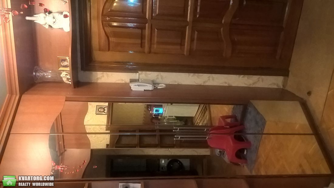Sell 2-room apartment. Киев,  Хмельницкая — photo 4
