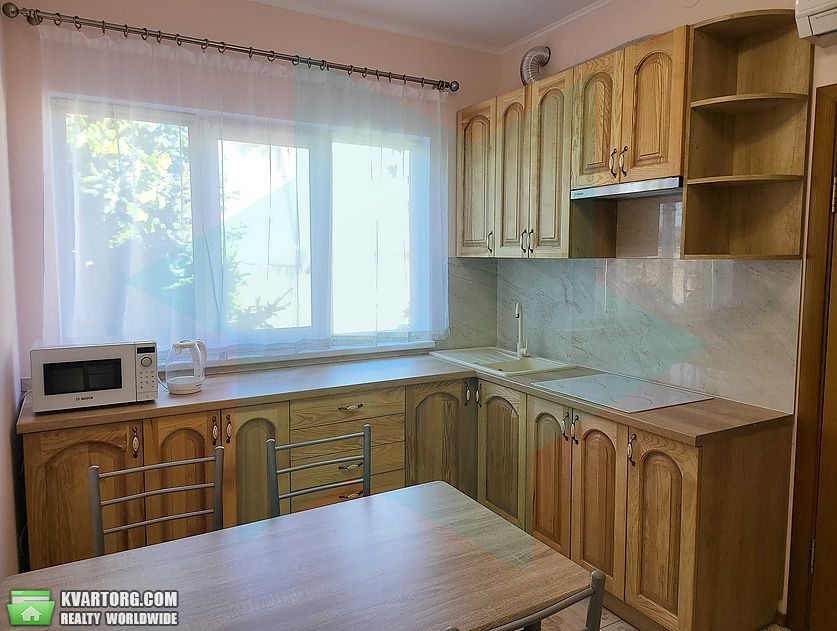 Rent out 1-room apartment. Днепропетровск, Прибережна — photo 2