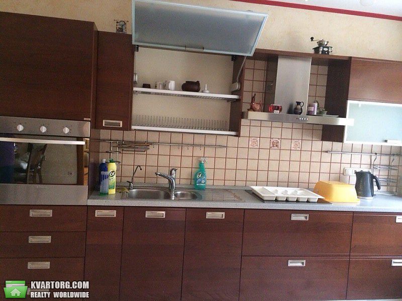 Rent out 3-room apartment. Киев, Артилерийский пер. — photo 8